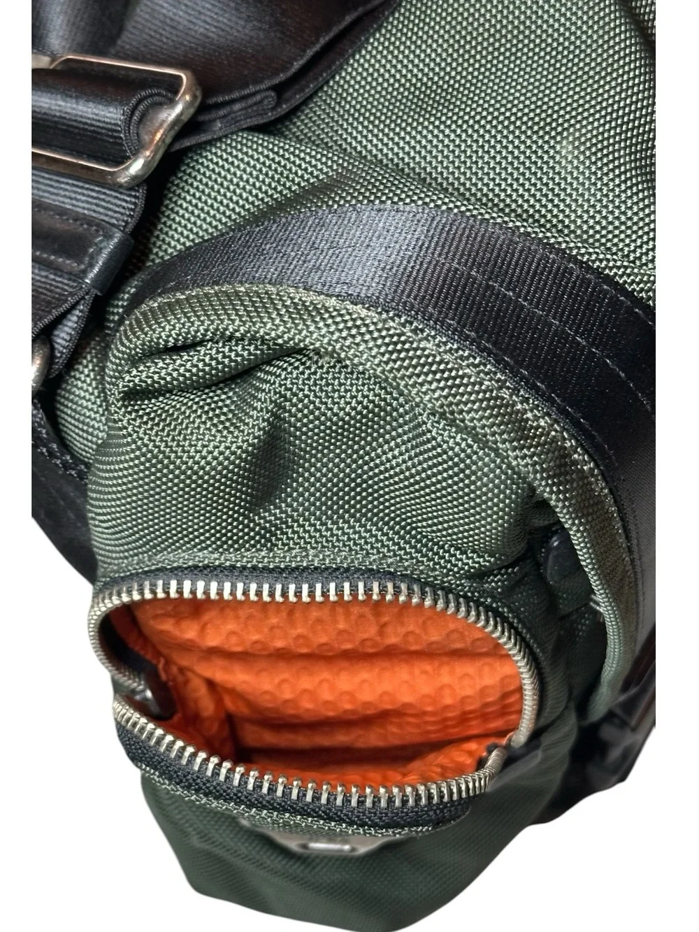 Timu Alpha Bravo Benning Deluxe Messenger Bag.